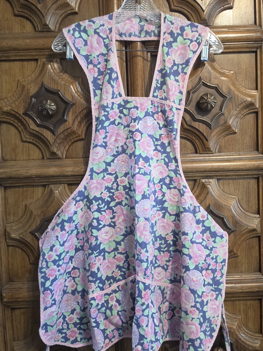 Grandma Apron, Pink Floral With Pockets
